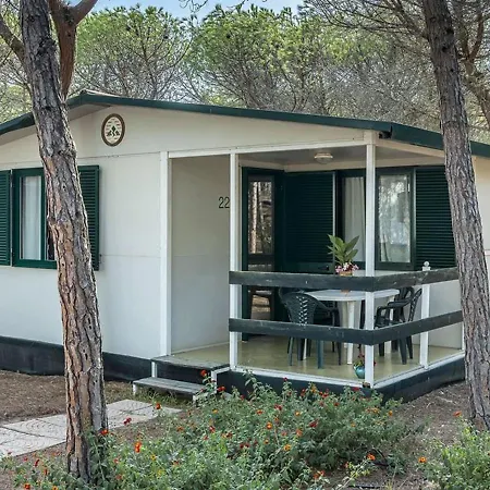 Inviting Mobile By The Sea Holiday home *